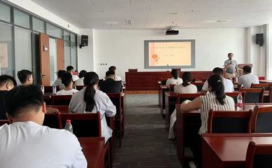 培育出海新梯隊(duì) 萊西經(jīng)濟(jì)開發(fā)區(qū)舉辦零基礎(chǔ)跨境電商經(jīng)驗(yàn)分享會